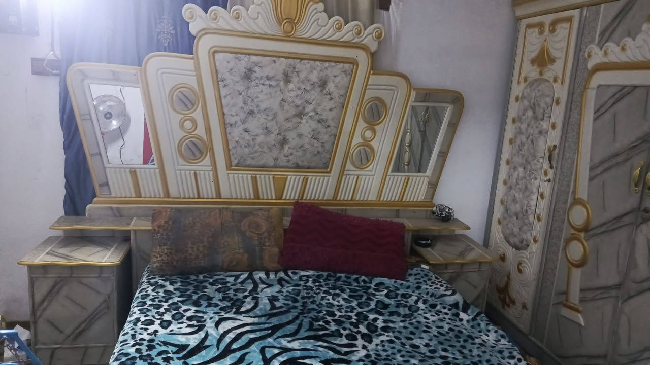 غرفه نضيفه ب800 وبيهه مجال
لعنوان العوفيه


**إذا كنت صاحب هذا الإعلان وتريد حذفه لأي سبب، رجاءا أرسل رسالة إلى الدعم الفني**