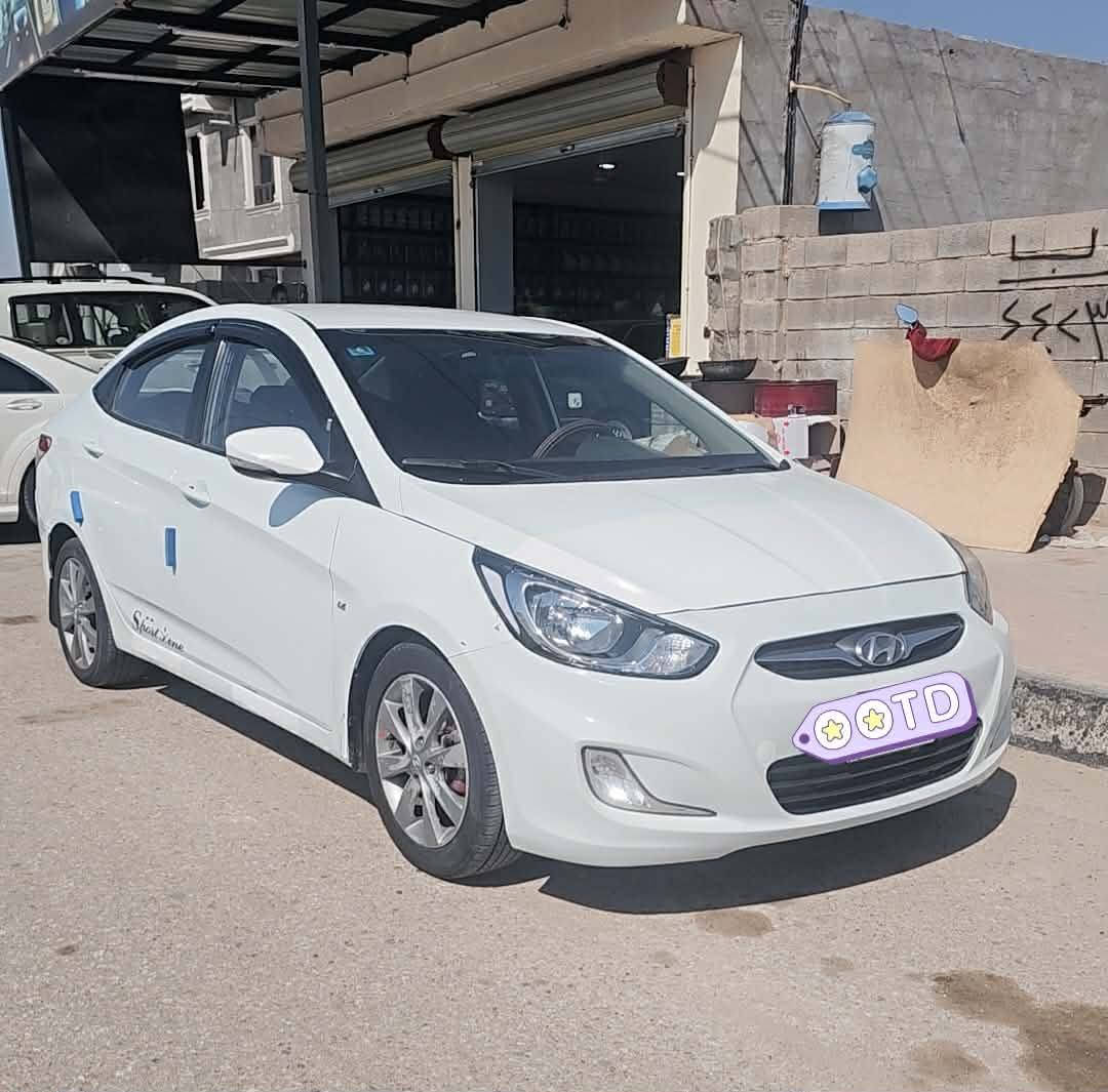 اكسنت 2011 خليجي
محرك 1600 دوش 
كفاله محرك كير تبريد حداديه تايرات 
رقم بغداد انكليزي مميز 
مكفوله من حادث بيه《 قطعه ونص صبغ وداير جاملغ خلفي اثر #تكشير 》
مكانه الانبار #الحبانيه 
السعر 93 بيه مجال بسيط 
***********
