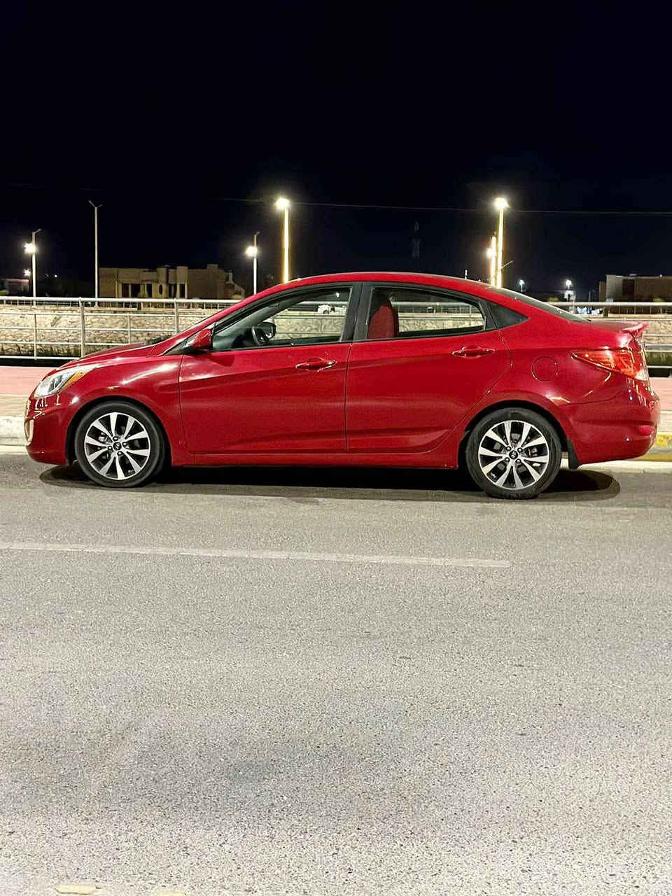 السلام عليكم.
أكسنت 2017 وارد أمريكي ( بيها صبغ بقبغ الجنطه يم الرقم فقط الباقي مكفول و صور الحادث بالمنشور . شرط بدون ايرباك ).

محرك 1600
رقم أنبار الدولي بأسمي
تحكمات استيرن
شاشه تاب
كامره دواره
تبريد ثلج
تخم تاير

للبيع السعر 103$ ورقه

***********
*********** مكاني الرمادي.
