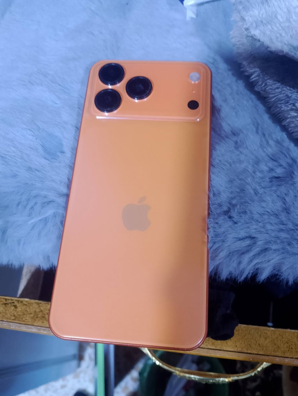 جهاز البيع ايفون باب ثاني مامبدل بي اي شي ذاكره 512 كامره فول السعر 140اوبي مجال الستفسار ***********
