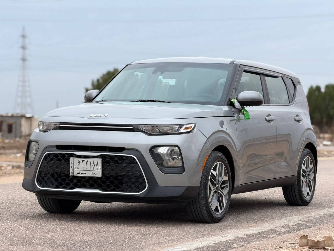 السلام عليكم للبيع 
 كيا صول موديل 2022
امريكي حادثها بابتين جهه اليمنى
 رقم بغداد 
ماشيه 61 الف
 مكينه 2000 مكفوله 
كير مكفول 
صدر امامي وخلفي جديد 
تخم تاير جديد
 باتري جديد 
نظامين قياده سبورت وعادي
اشاير بالمري
حساسات خلفيه
حساس ضغط الاطارات
رادار امامي وخلفي وجانبي
توقف ذاتي
مانع انحدار
نقطه عمياء
لايت عدسه
مانع انزلاق
كروز سرعه
تحكم ستيرن 4 جهات
تدفئه بالكشنات
تدفئه بالستيرن
تبريد ثلج
شاحن ويرليس
اوامر صوتيه
شاشه وكاميرا ابلاديه
شاشه كار بلي
مكاني بغداد الدوره
السعر ((128 )) ورقه وبيه مجال كلش بسيط 
للتواصل  ***********
