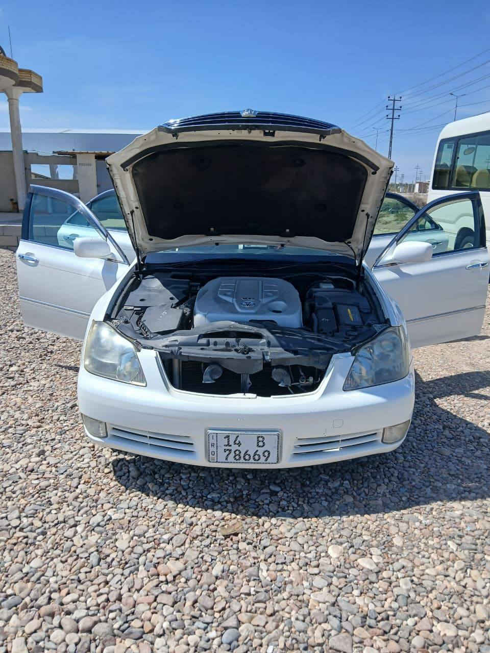 السلام عليكم  للبيع شاهينه موديل 2005 رقم بصره تسجيل جديد مزاد دوله تحويل ثاني يوم السعر 156وبيه مجال برده خلفيه كامره خلفيه لايت دوار 5 قطع ويل 16 ترحيب خزن كشنات 5 بصمات تشغيل +بيبان 6 كير شاصي  182 خزن اقراص كشنات كهربائية شاشه جنجر +اواكس سياره كلش جديده وحلوه حداده جديده تخم تاير مكفوله من الضربه والصبغ والتبديل والكص مكان السياره البصره قضاء المدينه السعر 156 وبيه مجال  ***********  ***********
