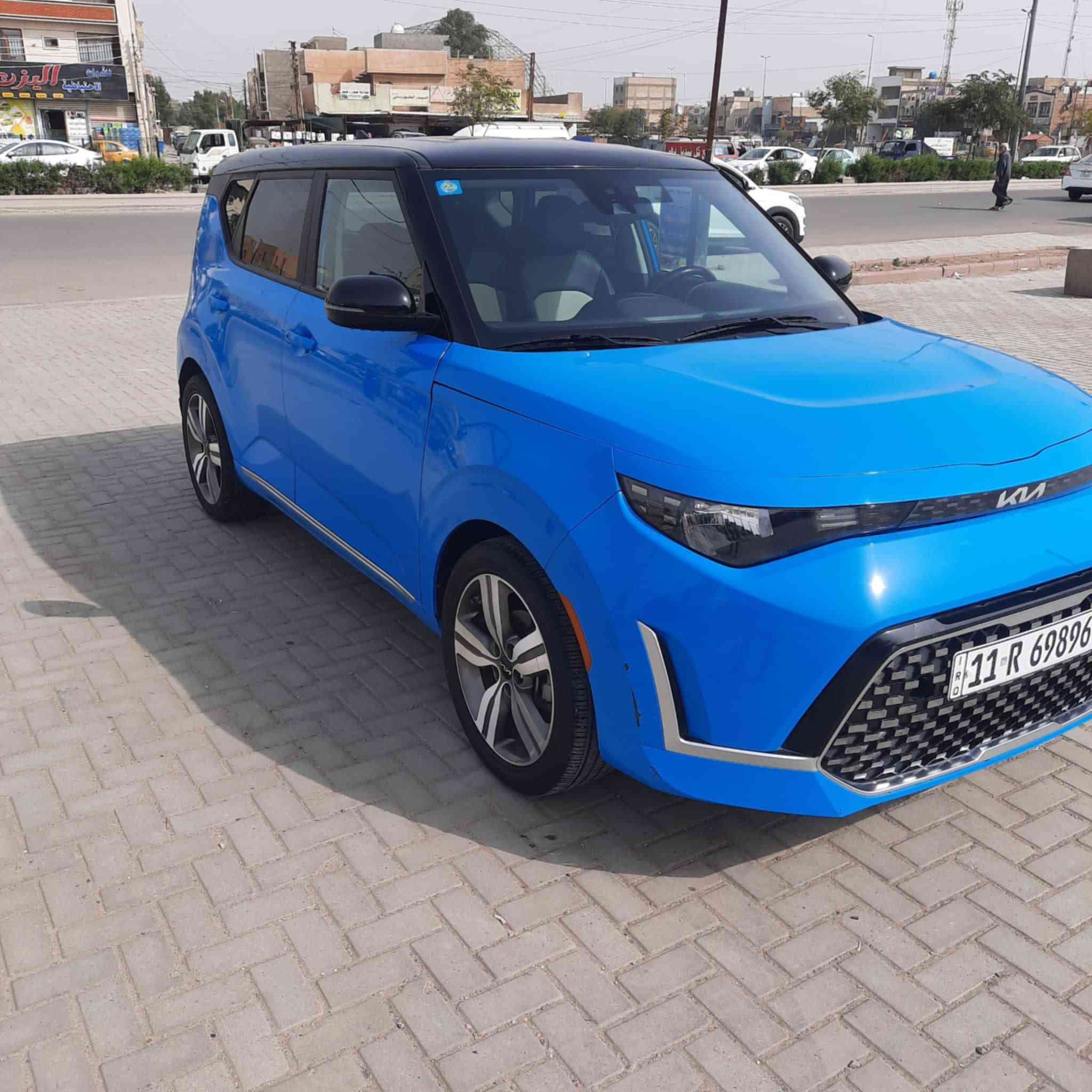 السلام عليكم للبيع كيا صول فئه جيتي لاين تو كلر
وارد امريكي موديل 2024
ماشيه 17 الف ميل يعني زيرو 
محرك 2000 دوش المرغوب 
رقم بغداد دولي باسمي تحويل مباشر 

السياره فقط حادث امريكا والباقي كلها مكفوله 
جاملغ وبنيد مبدلات قطع اصليه بدون صبغ يعني
محرك وكير وحجر بيئه مكفولات اسبانه ماممدوده عليهن 

السياره جديده وجاهزه وبعدها بريحه الشركه
السعر / 165 ورقه 
العنوان بغداد حي الجهاد 
للاستفسار/ *********** واتساب او اتصال
