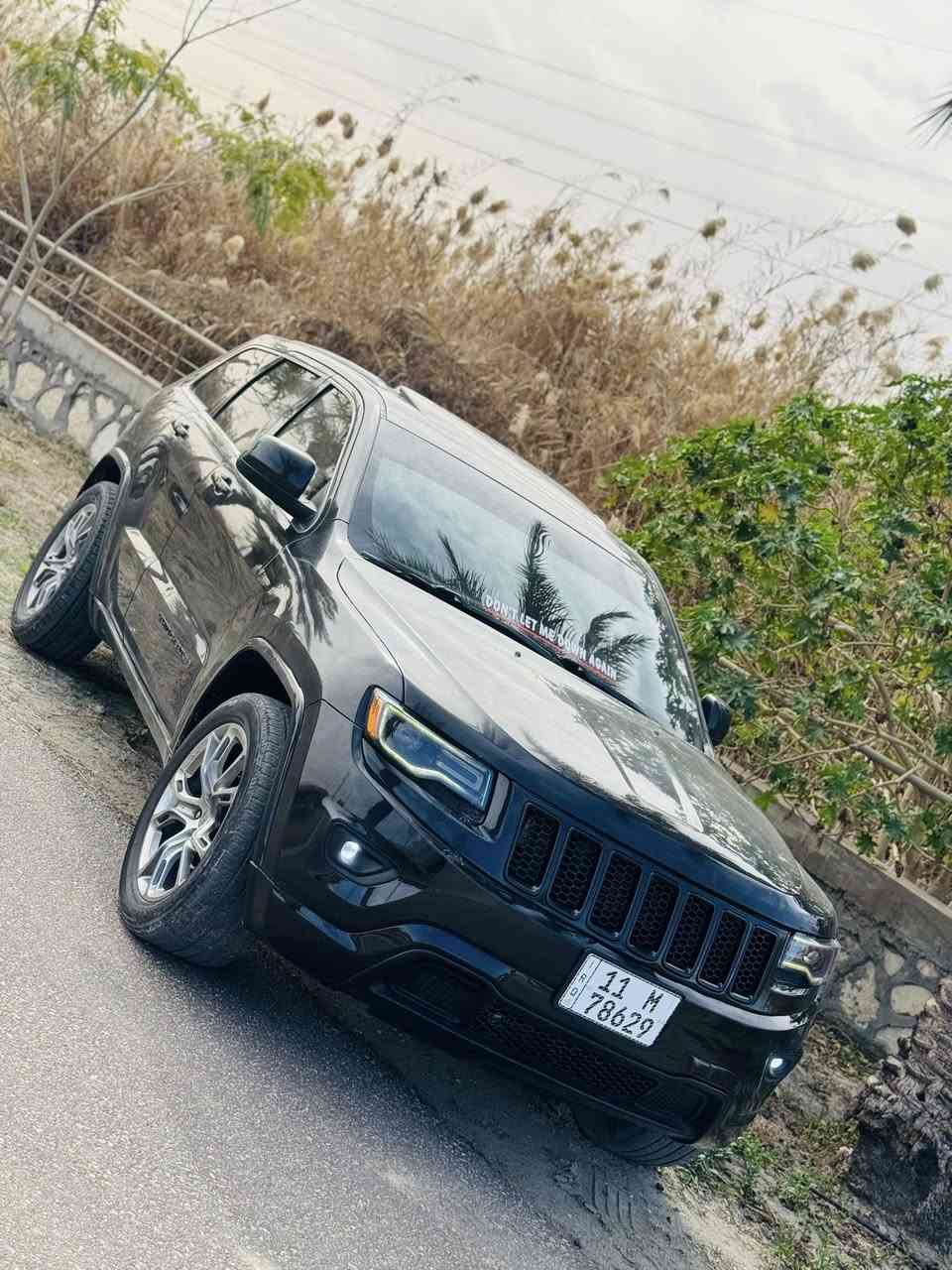 سلام عليكم
جيب وراد امريكي مديل 2014 المرغوب بانزين عادي 
ماشيه 120
حادث جاملغ وبنيد بدون دواخل شرط صور حادث بل منشور وجاملغ ثاني كلير 
مكينه ستوني مبدله مال كصه بيه ضمان 

وحداديه جديده حته دبلات مبدل تفصيخ 
ويل SRTاصلي 
بصمه SRT 
تخم تاير جديد 
رقم بغداد ابسمي 
ستوني مبدل ارقام وسنويه وهزة جديده 
تفاصيل كله واضحه كدامك اتصل فقط
مكاني النجف الاشرف 

سعر 178
‭0777 987 1520
