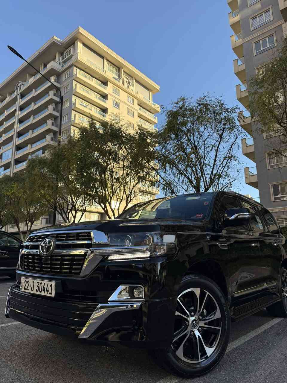 تويوتا لاندكروز _ موديل _2021 _  شركة جيهان باب اول

موصفات گراند تورينگ. فوول 
سيارة بريمية اصلية داخل مشمشي

‏‎محرك.(٨ سلندر)
بالتكمة هم ٢٠٢١

‏‎بسم الله الرحمان الرحيم

‏‎تويتا لاند كروز موديل (2021)  
لون اسود
‏‎كراند تورينكGXR سياره (٨) سلندر 

‏‎سياره كفاله عامه دعاميه لي دعاميه 

‏‎بدون صبغ +بدون شخت + بدون حالوب 

‏‎بدون رمل  _ +حتا دعاميات بشرط

سياره ماشيه (٧٤) الف كيلو فقط حقيقي شرط فحص حتي فحص شركة بشرط

‏‎سياره مواصفات (GXR ) 

‏‎محرك + گير كل بشرت مامفتوح 

‏‎( مواصفات) 

‏‎( سلايت + سلاجه +طفاية+داخل مشمشي بلادي +خمس كاميرات
كشنات كهرباي ٣ دگم _ حساس خلفي و امامي_ انارة تحت سيارة+بصمه + + ٨ ارباگ + مرايات شفط + لايتات زينون+سندوق شفت+كيج ليكزز+داخل مشمشي+٥كاميرات +شحن موبايل)

‏‎تحويل وكالة حاضر

سعر (٥٩٥)$

‏‎مكان سياره سليمانيه 

‏‎رقم (***********)
