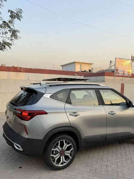 كيآ سيلتوس 2023 أعلى فئه SX فول موآصفات بأستثناء السلآيد (ماشيه 18 الف) ضررها بسيط
جميع الأربآكات سليمه ✅ 
أربيل الرقم الجديد ، تحويل ثآني يوم ✔️
الموآصفات :
بصمه ، تشغيل ، أبوآب ، صندوق ،
تشغيل عن بعد ، تحكم ذآتي ،
قطعتين تبريد ، تبريد ثلج ، 
فول كشنآت جلد ، كشنات كهرباء ، 
أنآره داخليه متغيره الألوان 🌈 ، 
رادارات اماميه ، جانبيه ، خلفيه ، توقف امامي خلفي
فول عدسات 4 زنون ، فول لدآت أماميه LED
الأشاره لدآت ، ويل كب گروم مشبك ، 
شاشه تاب كبيره ، سستم صوت سماعات BOSS
دكمه فور ويل ، فول لدات خلفيه وحساسات ، 
دكمه اوتو ستوب ، دكمه تحديد مسار ، دكمه اوتو هولد ، دكمه مانع انحدار ، دكمه ABS , درآيف مود
4 أنضمه قياده ، شحن لآسلكي واير ليس ، 
هاند بريك بصمه ، تتفئه كشنات ، تبريد بيانو ، 
فول تحكم ستيرن ، ستيرن حرف D دعايه ، 
شاشه عرض تعليمات وسطيه ، محرك توربو 🚀
دكمه تحكم اناره ، اشاره مري جانبيه ، 
________________________
السعر 158 مجال بسيط 
المكان بغداد الكرخ للأستفسار 
***********
