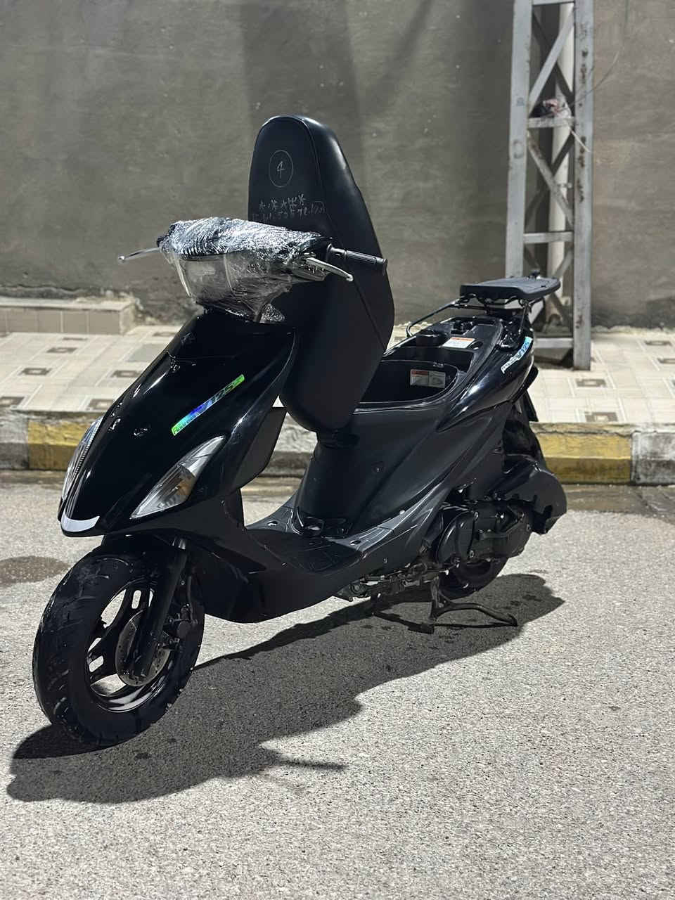 سلام عليكم ادرس حديث للبيع الدراجه خير من الله كفاله عامه من كفرات ومكينه الدراجه شلعه ومعدل دراجه كلش حلوه مثل ماموجود بصور السعر 650وبيهه مجال للطيبين المو شراي لا يتعبني مكان كوت زهراء رقم***********مفتوح واتساب
