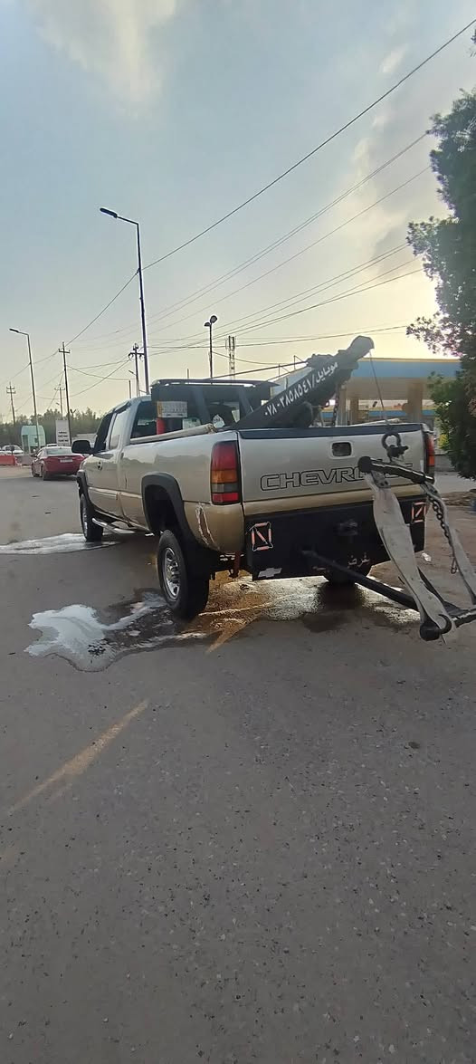 السلام عليكم جمسي للبيع موديل 2001الرقم بغداد بالسنويه كرين انقاذ كير 1000مكينه 5300قماره وربع مكان سياره حله الاستفسار على الرقم ***********
