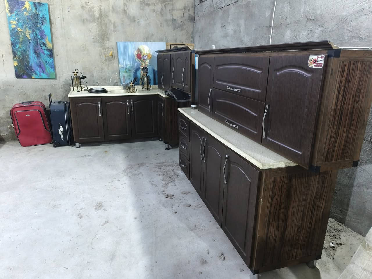 السلام عليكم كاونتر اجدي اف الخارج والداخل المنيوم كلش نضيف واي ضرر مابي 
المكان الحسينية مال راشدية
السعر ٧٥٠
***********
شراي خابر وبيك خير وتدلل
