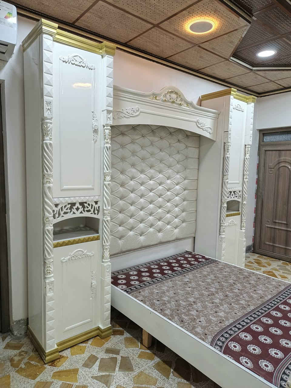 بالتقسيط ✔️  بالتقسيط  ✔️  بالتقسيط
◾ غرف نوم أحدث ال فصالات بالتقسيط لمده 18 شهر وبدون مقدمه ويوجد لدينا أيضا فصالات حسب الطلب وايضا فصالات تركية حديثة شغل عراقي درجة أولى )

◾طريقة البيع بل تقسيط اذا كنت موضف متقاعد  منتسب  اوكفيل  على مصرف الرافدين ابيعك اقساط مدة 18شهر بدون مقدمة الاستقطاع يكون يدوي او الكتروني

#العنوان الموصل - الجانب الايمن - الصناعة القديمه - شارع اليابسات

#عدنا توصيل لجميع المناطق.. القرى.. النواحي.. المحافظات
#يوجد لدينا كادر متخصص بفتح وشد الغرف العراقي وكذالك النقل والتحميل

🌀تواصل معنا... الاتصال او المراسلة عل واتساب عل هذه الأرقام انطيك كافة التفاصيل) 
✅واتساب ☑️***********اسيا
