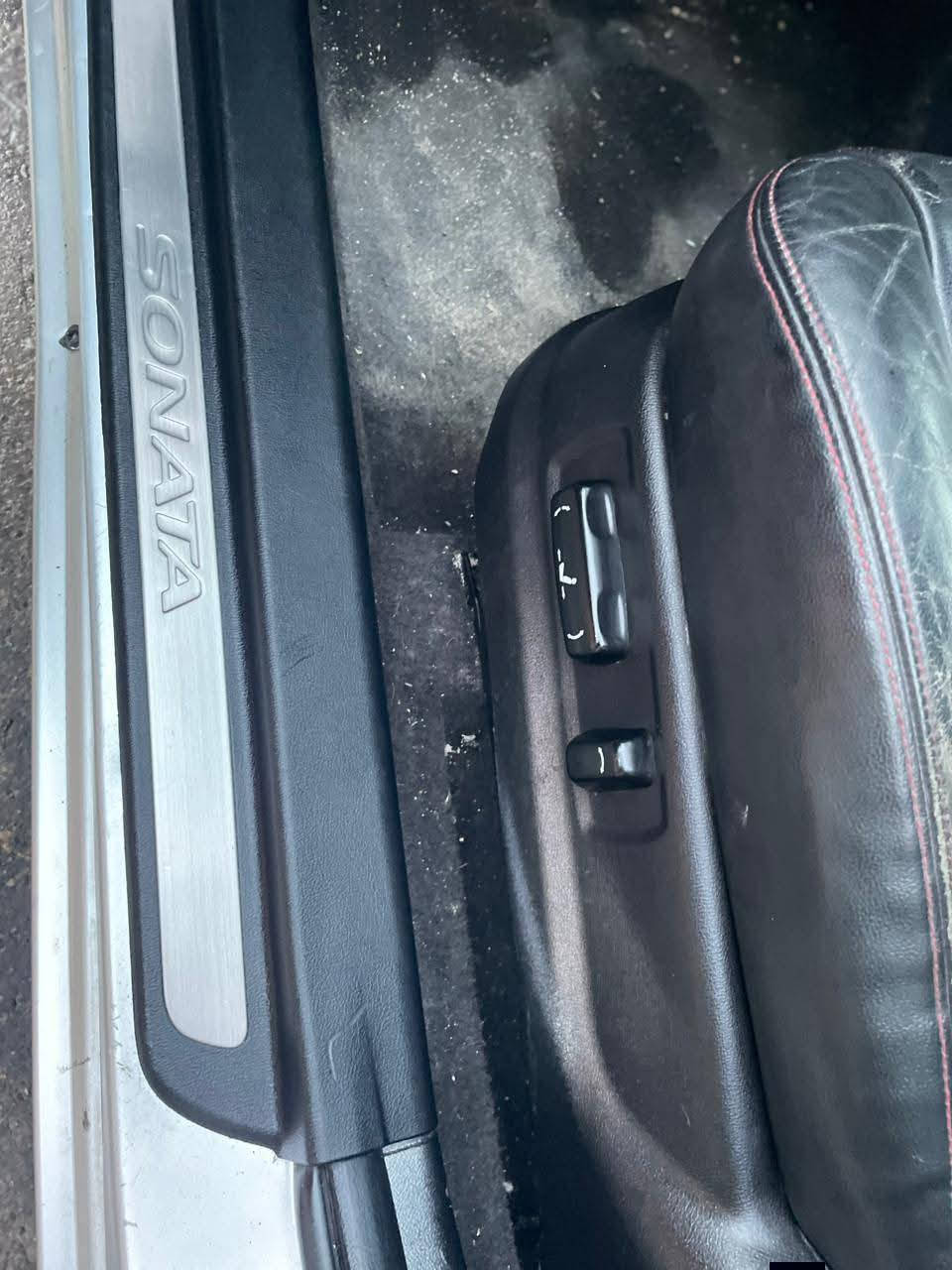 سلام عليكم من رخصة الادمن ادوات ادوات كص جنطه  سوناتا موديل 8 دخول جديد  على ايدي شغل درجه اولى  شرط بعده بتضليل كوريا فول مواصفات فتحه تحكم جهتين محرك 2400 اصل بانزين دوش   كزوزين طك كارتون شوفة عينك بيه تحريكه تشك الكاع تحكم  شاشة قلاب بلادي مري شفط حساسات خلفيه السياره طك كارتون احله من الصور   متوم دهوك لل29 سنويه ام الخط الذهبي موسكنر  ورقم اصلي اتعهد وكاله بأسم المشتري اذا تجي وماتعجبك اجرتك على حسابي واني خادم مكاني عماره  السعر 48 وبيه مجال حك الجيه فقط اخواني الي مايعجبه السعر اكو ارخص منه بس مو بهاي النضافة وعلى ايدي من كوريا الي مباشر الشراي يتصل ماراوس بيع فقط رقمي *********** بي واتساب
