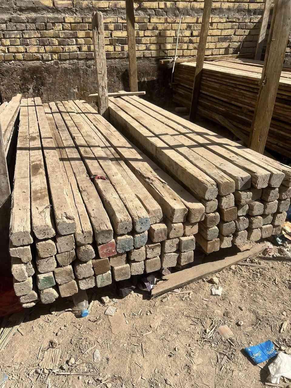 للبيع لوح 4متر مكعبين مشتغلات شغلتين + مكعب لوح 3متر + مكعب وربع سير 3 متر المجموع 4مكعبات وربع مكاني حله للاستفسار ***********
***********
