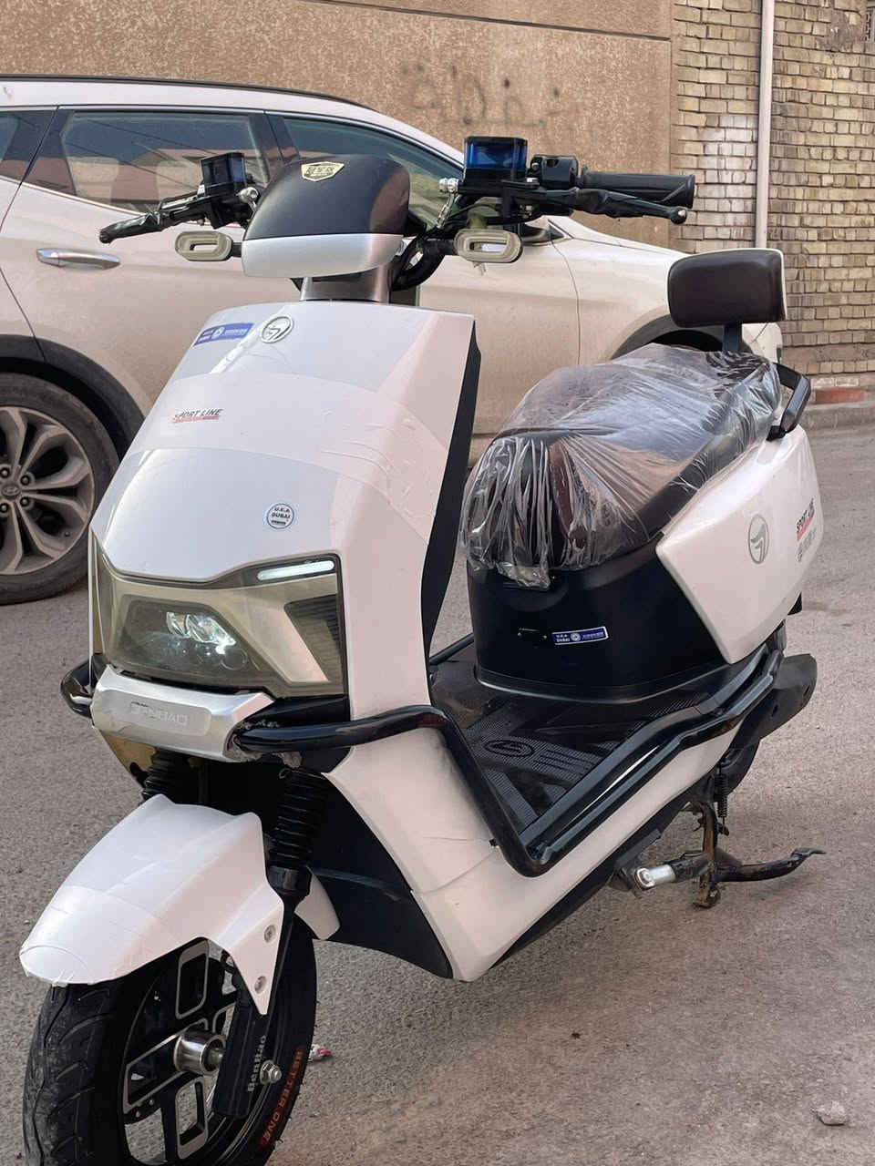 السلام عليكم دراجة سكنس 2025
6بطاريات كبار 
لايت عالي ناصي 
دبل اشاره 
انذار سرقه 
تشغيل عن بعد 
نضام بارك + نظام بك R 
سويجات 2 + 2بصمات 
السعر 490 وبيها مجال 
العنوان بغداد بلديات 
الرقم ***********
