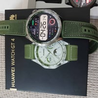 ساعة هواوي كلش نظيفه كامل الملحقات فقط بيها فطر من فوك منأثر وممبين با...
