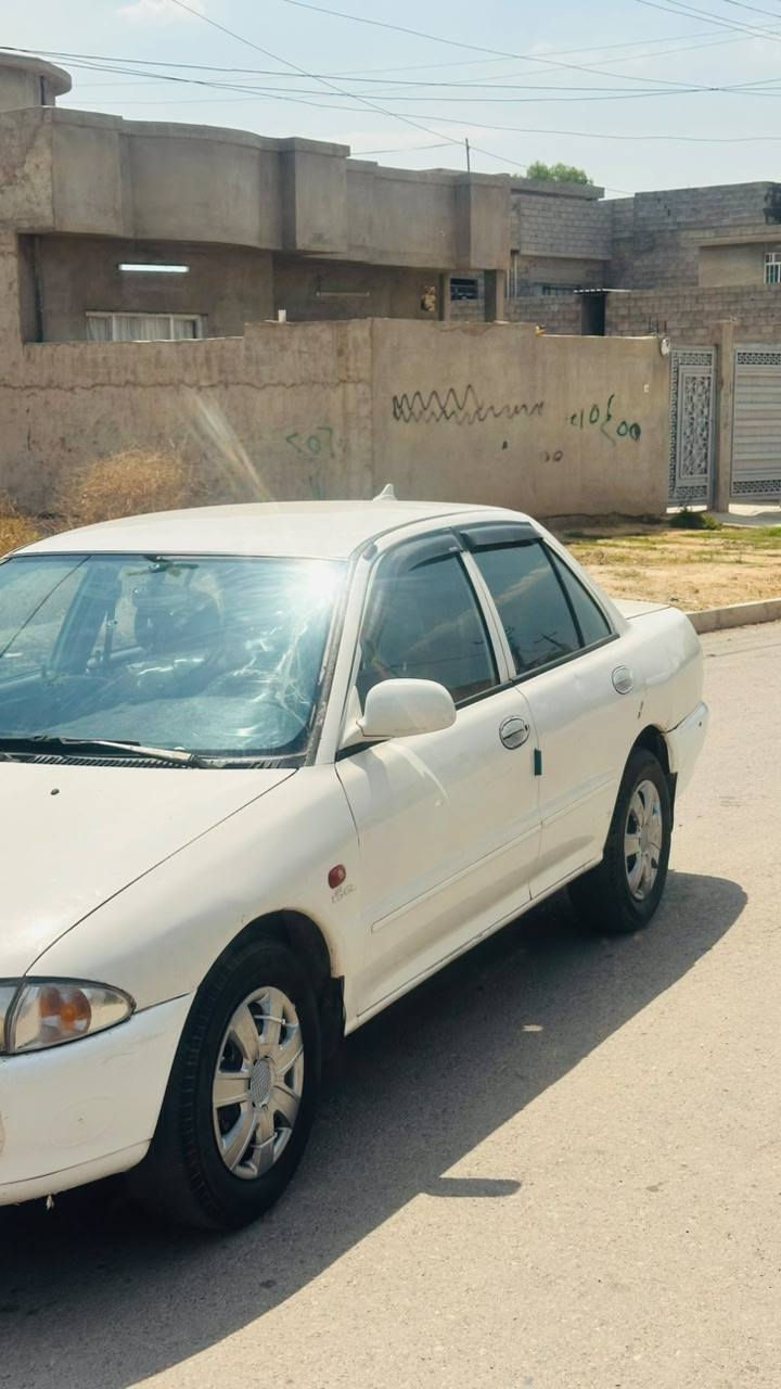 السلام عليكم
براتون ويرا موديل 2002
بسمي تحويل مباشر 
محرك 15 كير عادي 
محرك كير شرط 
تبريد ثلج🥶 كهربائيات شغالة 
دوشمه سيارة جاهزه ما تصرف عليها
بدون ضرر
السعر 52 بيها مجال 
***********
