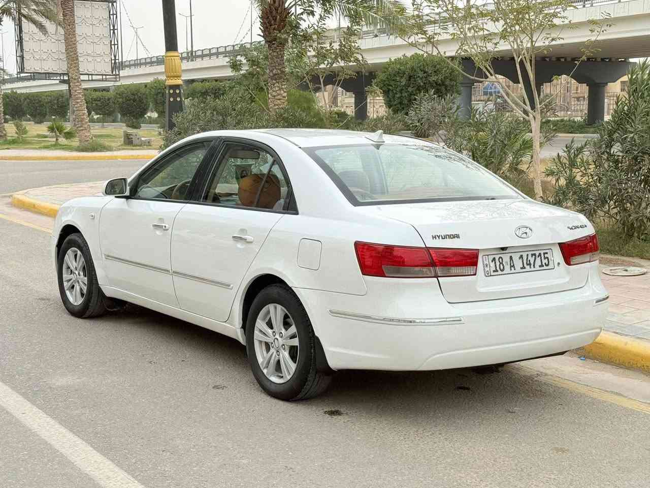 سوناتا مديل 2009 خليجي سعر 112 قابل للتفاوض للاستفسار اتصل *********** مكفوله من الضربه والتبديل بيهه 3 قطع صبغ بدون دواخل والباقي مكفول كفاله عامه السياره جاهزه موصفات كامره خلفيه تحكم استيرن جهتين مثبت سرعه برده خلفيه كشنات كهربائي داخل جلد حداديه تخم تاير تبريد تدفئه شغال مكينه وكير مكفولات مكينه 2400 دوش رقم بابل نكليزي سنويه لل28 تحويل مباشر, مكان السياره كربلاء
