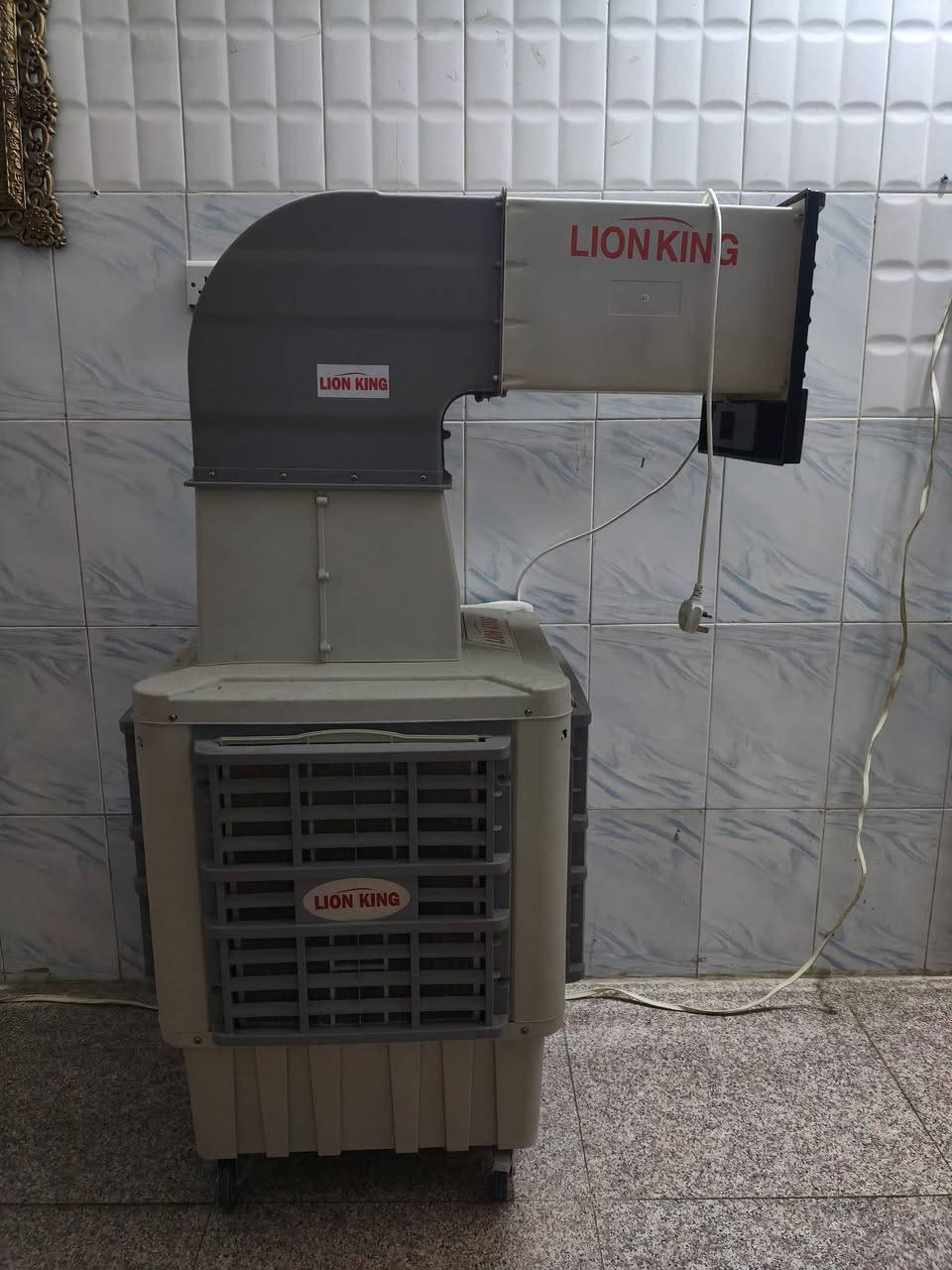 سلام عليكم مكلف بنشر كنفيره جديده لوك علا الفحص للبيع ب260 وبيها مجال قليل لتواصل *********** بيه واتساب
