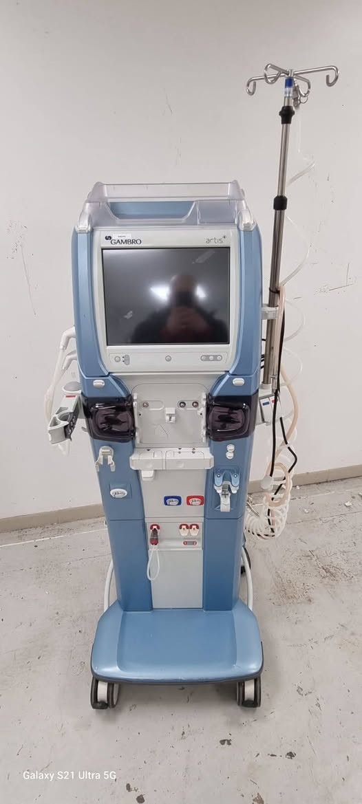 يتوفر لدينا عدد 70 جهاز غسيل كلى ARTIS بحالة ممتازة ونظيفة جداً.
المواصفات:
الموديل: ARTIS 230V
الكهرباء: 230–240 فولت
التردد: 50/60 هرتز
صناعة أوروبية – من شركة Gambro
الحالة: ✔ جميع الأجهزة شغالة بالكامل
✔ نظيفة جداً وشبه جديدة
✔ مخزنة بطريقة احترافية داخل مستودع
✔ جاهزة للفحص والمعاينة
✔ جاهزة للتصدير فوراً
مناسبة لـ:
مراكز غسيل الكلى
تجار الأجهزة الطبية
شركات إعادة التأهيل (Refurbishment)
المشاريع الطبية في الأسواق الناشئة
📦 الكمية المتوفرة: 70 جهاز
📍 الموقع: الشرق الأوسط
💰 سعر خاص للبيع بالجملة
للتجار الجادين فقط
للتواصل عبر واتساب للحصول على التفاصيل والفيديوهات والسعر. 
................
We offer 70 Units of ARTIS Hemodialysis Machines in excellent cosmetic and working condition.
Manufacturer: Gambro
Model: ARTIS 230V
Voltage: 230–240V
Frequency: 50/60 Hz
Condition: ✔ All machines are fully functional
✔ Clean condition – almost like new
✔ Professionally stored in warehouse
✔ Inspection available before shipment
✔ Ready for immediate export
Suitable for: • Dialysis centers
• Medical equipment distributors
• Refurbishment companies
• Healthcare investment projects
📦 Total Available: 70 Units
📍 Location: Middle East
💰 Competitive price for bulk buyers
Serious buyers only.
Contact via WhatsApp for detailed photos, videos, and pricing.


**إذا كنت صاحب هذا الإعلان وتريد حذفه لأي سبب، رجاءا أرسل رسالة إلى الدعم الفني**