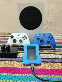 اكس بوكس سيريس اس • ذاكرة ٥١٢ • يد تحكم زرقاء