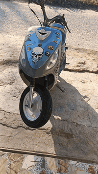 للبيع بلاد مامفتوح علهلحطه شلعه ومعدل طياره مكينه خرسه مكانه بابل ورديه خارج سعر٤٠٠ بيها مجال ***********
