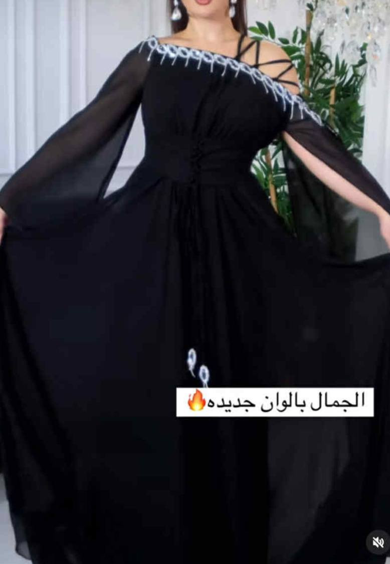 هلا بنات عندي هذ لفستان اخو لجديد والله اشتريته بـ ١٠٠ واريده بـ ٥٠ لبسه وحده والله


**إذا كنت صاحب هذا الإعلان وتريد حذفه لأي سبب، رجاءا أرسل رسالة إلى الدعم الفني**