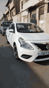 نيسان هندي 2019 سياره بلاديه مابيهه صبغ بيهه طخه بسيطه موضحه بلصوره ال...