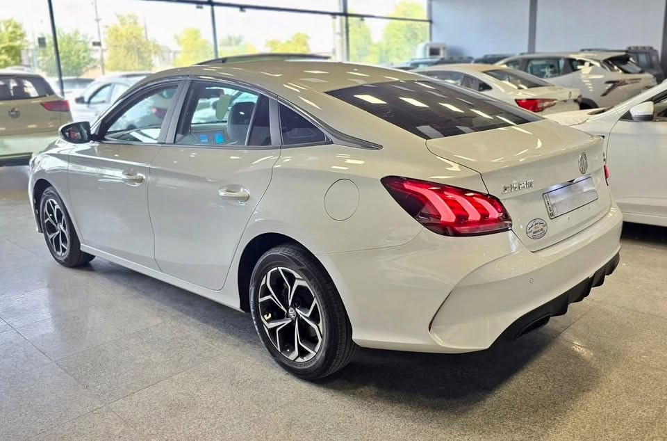 ‏MG GT 2024
مواسەفات: گێڕ ئۆتۆماتیک ، بەسمە ، شاشە ، حاسە ، کامێرا ، برێک بەسمە ، ئۆتۆ هۆڵد ، لایت ئۆتۆ ، لایت لید ، عەدەسە ، تحدید سورعە ، سڵاید ، کوشن جلد ، ناو سوور.
بۆیاخ ئەستوور
بێ بۆیاخ بێ تعدیل هیچی نییە
22000 ڕۆشتووە
سەنەوی و ژینگە و ڕێگەو بانی نوێیە تا 2030
تەحویل و بەناو کردن بە شەرت
نرخی 113$
ژ.م ***********
