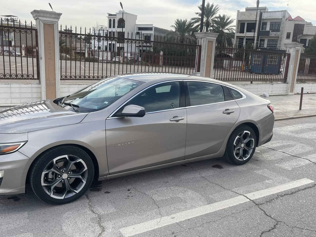 شوفرليت ماليبو 2022 lt
رقم أربيل 
مكينة 1.5 تيربو    ماشيه 130 الف
مكينه وكير كفاله
سياره فول عدا التنته 
تبريد قطعتين امامي وخلفي
كراسي كهرباء 
شاشه ايباد
تحكمات سترين
اي نقص ما بيها
  السعر 130 ورقه 
الحادث مرفق مع الصور
***********
