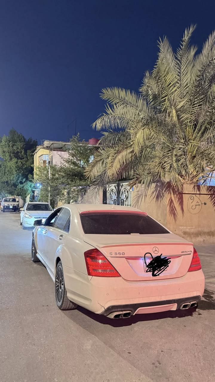 سلام عليكم
ادوات ادوات ادوات  محجوز الها كفاله من الكص وكلشي كفاله سياره  محجوز الها تسجيل تريدها اصولي تريدها ادوات……!!!!!!
مارسيدس 2007 S550 عليها كت من اليابان كلارنس 
الوحيده بلبصره السياره كلش مميزه دعاميه فقط مشدود لها 2013.
بيبان شفط
مسجل خلفي
فتحه
اربع كشنات تادفئه وتبريد
ابواب شفط
برتات كهرباء 5
إضائه داخليه متغيره
جنطه شفط
تلفون خلفي
مقاعد خلفيه منفصله
تبريد خلفي منفصل
شاشه خلفيه عدد اثنين
رادار
كامره خلفيه
تحكم اربع اكشنات
وتكدر تتحكم بلكشن الكدام من الكشن الخلفي ثلاثه وضعيات قياده
شفتات ستيرن
وبعد بيها مواصفات خير من الله مارسيدس ميخلص مواصفات 
مكان سياره بصره رقم لهاتف ***********
