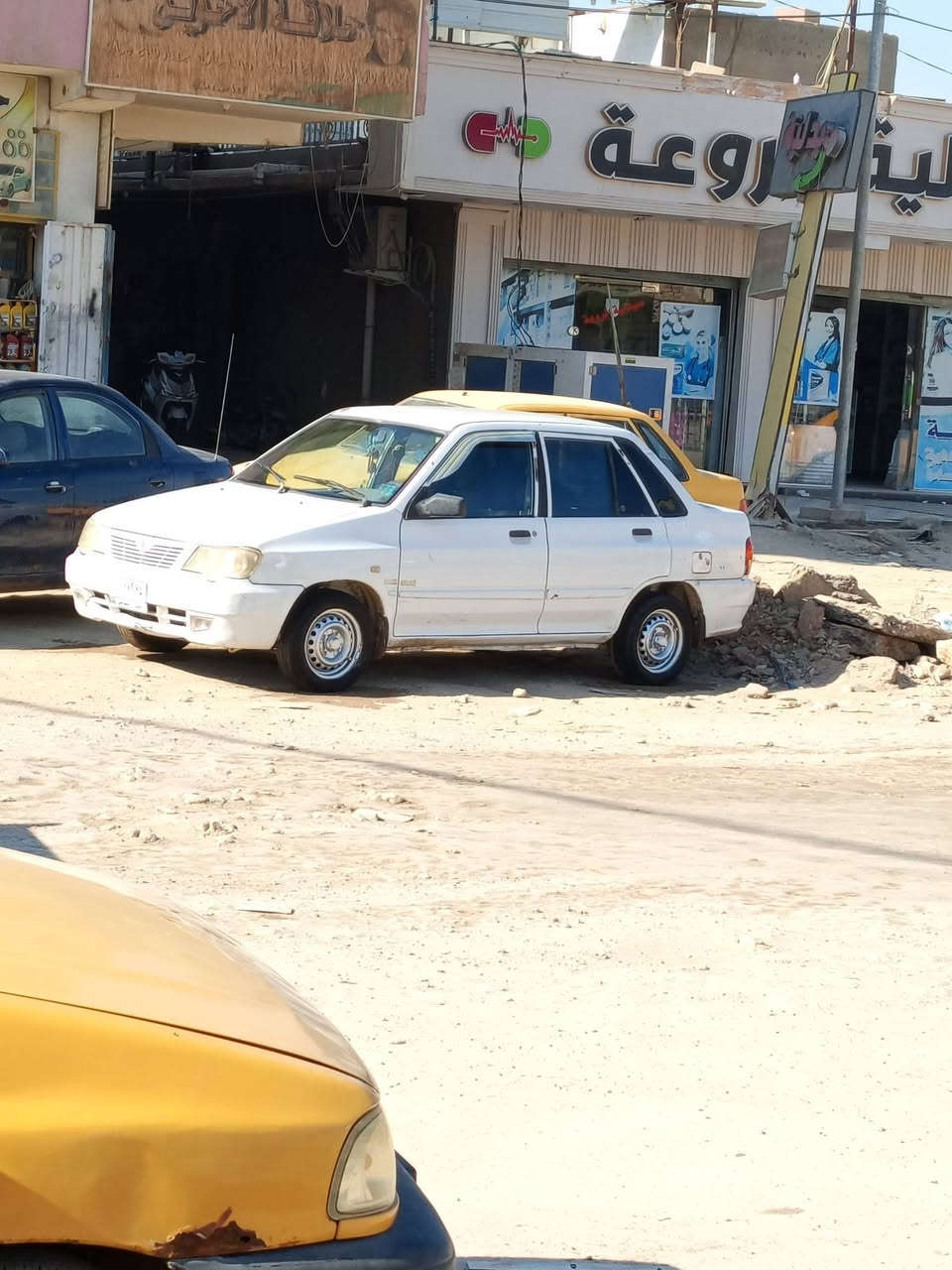 سلام عليكم سايبه البيع موديل 2009 مكينه كير حداديه شواصي تبريد كفاله برغي ما عايزه  سنويه 29 لا تصقط سعر 24وبيه مجال مكاني ديوانيه الحمزة الشرقي سياره مالت جناي بس دهن وبانزين ما عايزه برغي وتفاصيل خاص ***********بي وتساب
