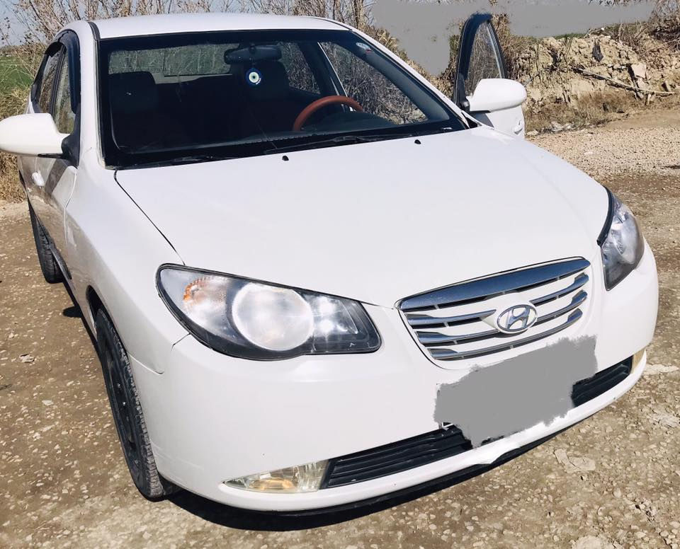 سلام عليكم هونداي افانتي ادوات دخول جديد الشكل المقدس الصابونه كصه جنطه فقط موديل 2011 تخم تاير باتري جديد حداديه تبريد السياره جاهزه  كير ومكينه عله وضع الشركه عله اخر حبايه بيهه ارقام فقط بدون سنويه السعر 40  وبيهه مجال قليل  العنوان النجف لاشرف لاستفسار ***********
