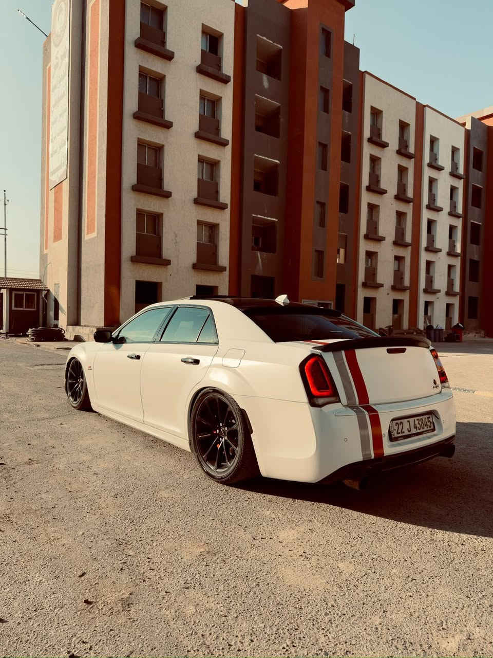 السلام عليكم
سيارة كرايسلر c300بلاتنيوم
موديل 2018
وارد كندي 
                                                                     V8_5700
بدون حادث فقط باب السائق بي سحب كارت كد اربع اصابع 
السيارة محدثة srt 
دواخل غرفة srt لون احمر مميز ♥️
وعليها درگة srt لد +كاربون فايبر 
دواخل كاربون فايبر درجة اولى 
السيارة فول مواصفات كشنات جلد تدفئة تبريد 
تدفئة ستير 
رادارات ٣٦٠درجه
اشاير بالمري لايت زنون عدسة متحركة لدات بالداعامية الخلفية 
رادار السيارة تعديل مسار وتثبيت سرعة ومانع تصادم 
بانوراما +لد بالدشبول مخفي ١٤لون +جهاز تحكم 
نظام الصوت الباين +مضخم صوت في الصندوق اصلي 
السيارة عليها تزويد :
_ثلاجة ٦٤٠٠srt 
_اوويل كاج كان 
_شوته K&N
_بلكات ريسنك 
_بخاخات ريسنك 
_ولف حماوه ريسنك 
_فيت بمب ريسنك 
_ميثانول ستيج ٣
_هدرز +اكزوز (كوسا )+بوابات اكزوز للمرور 😂
_سسبنشن اير بفت ستيج ٣+جهاز تحكم تصعيد وتنزيل اربع جهات 
_دسكات برمبو امامية ٦بستم والخلفي ٤بستم 
_ويل srt اصلي 
_عليها برمجة سيڤتي 
_جهاز كومندر اصلي وكالة امريكية 💪🏻♥️.
السيارة عليها تغليف ppfاصلي امريكي 
القمارة مغلفة اسود للجمالية بعد بيها هواي مواصفات 
للاستفسار اكثر ***********
