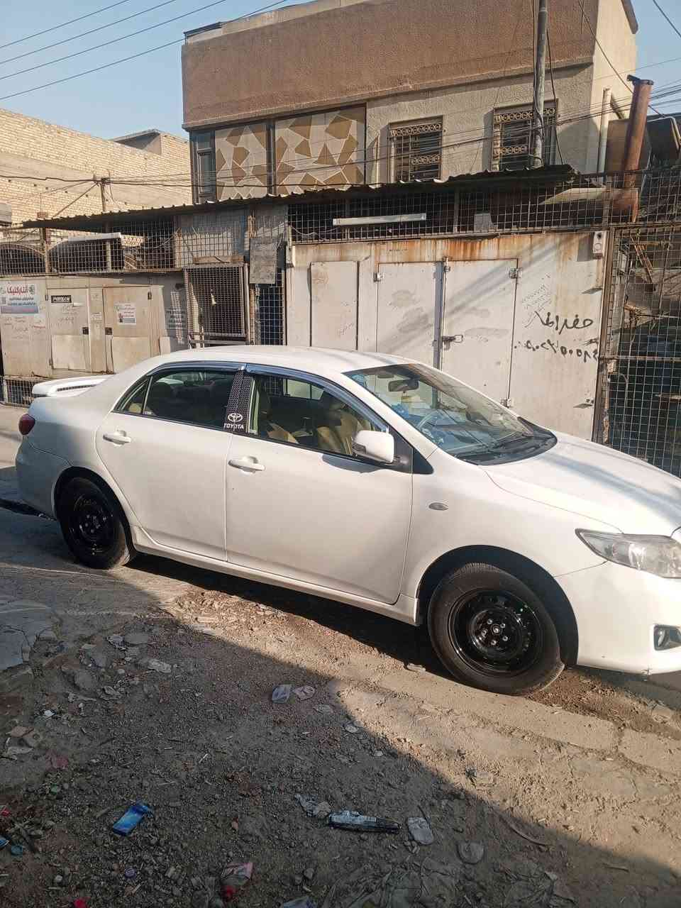 سلام عليكم كورلا 2009خليجي مصبوغه عام سياره جاهزه مابيها نقص برغي حادثها جنطه فقط سعر 80 ورقه وبيها  مجال رقمي ***********
