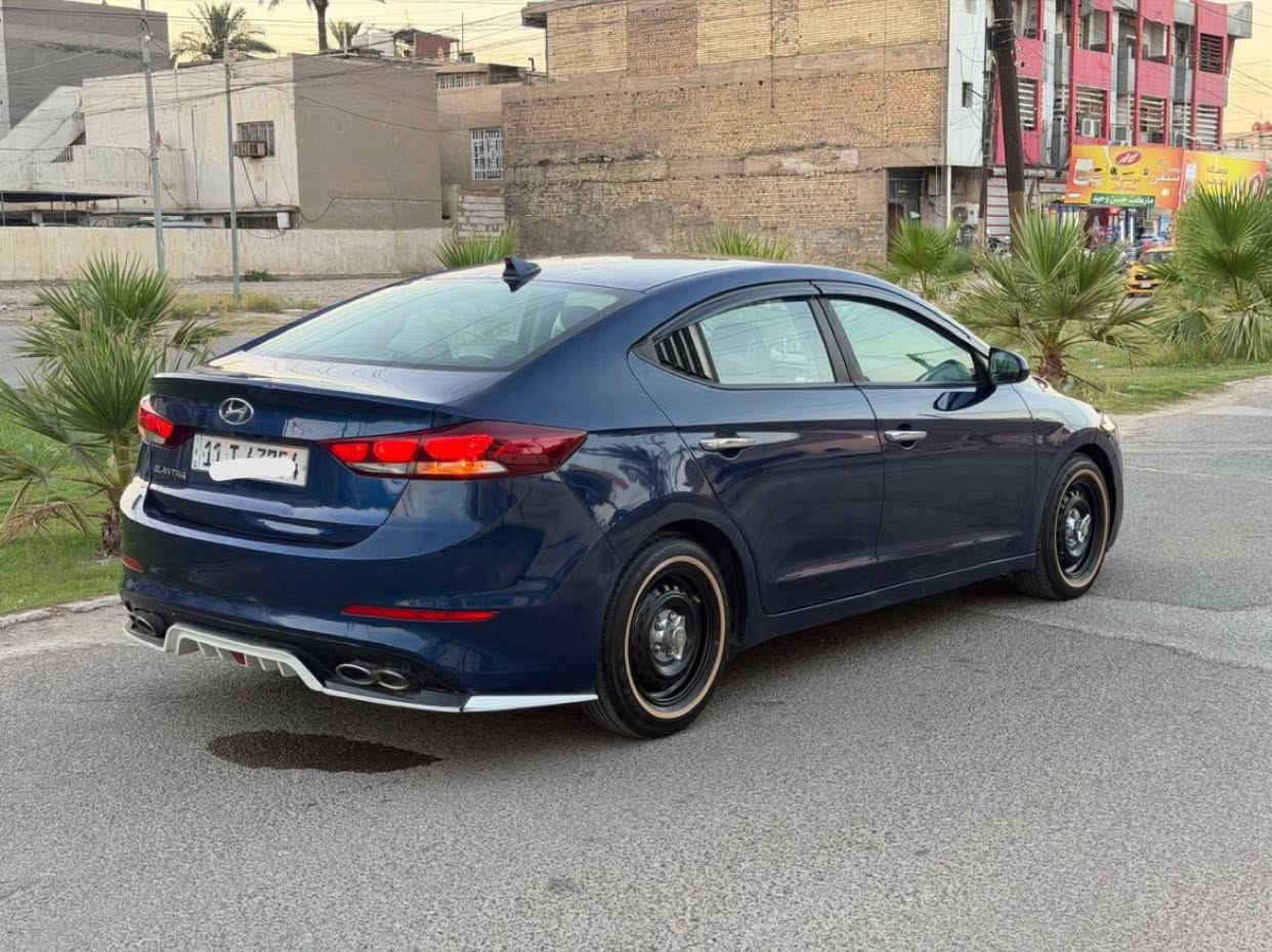 السلام عليكم النترا موديل 2017 معروضه 104 وبيه مجال حق الجيه رقم بغداد دولي  تحويل مباشر مكينه 2000 دوش كفاله من الفتح كير كذالك كفاله من الفتح تبريد ثلج صدر امامي خلفي جديد تخم تاير جديد. سياره جاهزه كل نقص مابيه مواصفات سياره فول 1/1  عدى الفتحه بصمة تشغيل بصمة ابواب نظام ترحيب رادرات اماميه + جوانب حساسات خلفيه كشنات جلد + تدفى تبريد بلكشنات شاشه كبير اشاير بلمري  فول تحكمات ستيرن نظام قياده ذاتي وبعد بيه هواي مواصفات حادثه سياره كلش بسيط ((((  جاملغ امامي ايمن + البنيد  وبلعراق بيه صبغ هلال جاملغ خلفي فقط بدون تبديل  بدون ايرباك شاصي لغد كفاله ليبل واحد سياره  صور حادث مرفوقه ويه المنشور )))) مكان سياره بغداد الاستفسار *********** خاص مغلق شراي يتصل يالله
