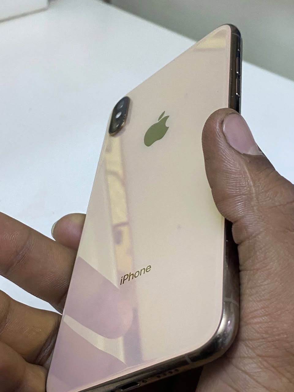 سلام عليكم اكس ماكس للبيع امبدل شاشة امبدل بطارية تقرة ١٠٠/ فيس إيدي واكف سعر ١٦٠ عنواني بغداد مدينة الصدر ***********
