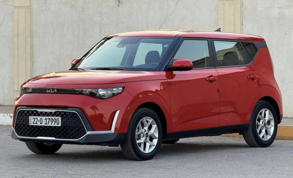 السلام عليكم
كيا صول  2023 مكفوله كفاله عامه شرط السونار 

السياره شبه الكلين ما بيه لا صبغ ولا بارد

ايرباكات مكفوله يعني مبيه ايرباك 

حجم المحرك 2000 دوش 4 سلندر

رقم اربيل بأسمي هزه وسنويه جدد 

عداد دجتل 

تشغيل سويج

شاشه 

كامرا  

تحكم استيرن 

تحديد مسار 

رادار امامي و جانبي

ماشيه 50 الف اجت من امريكا ماشيه 42 يعني مماشيه هنا شي قليل 

معروضه ب 162 وبيه مجال للشراي

اي استفسار الاتصال ***********

مكان السياره بغداد الجديده
