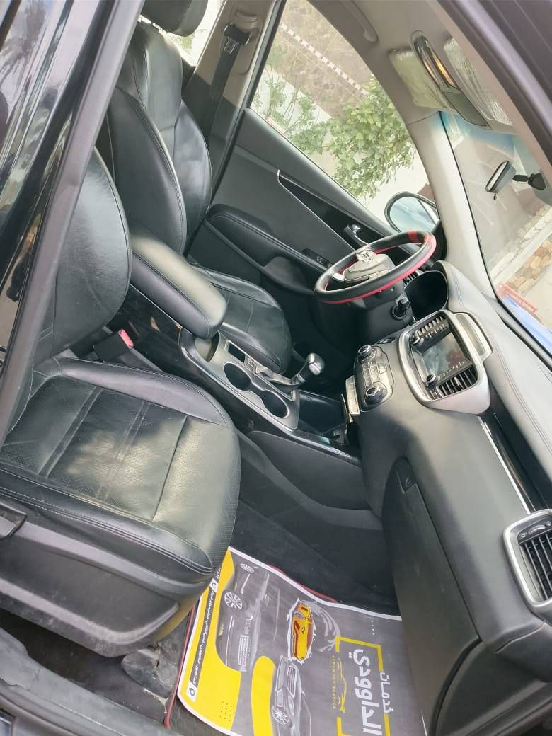 كيا سورنتو  2019
4 سلندر  7 راكب 
تدفئة تبريد كشنات
تدفئة دستيرن 
شحن ذاتي للموبايل واير لس 
ماشيه 190
بيها صبغ 3 قطع كما موضح السونار 
رقم بغداد تحويل مباشر 
مكان السياره بغداد السيديه 
للاستفسار ***********
