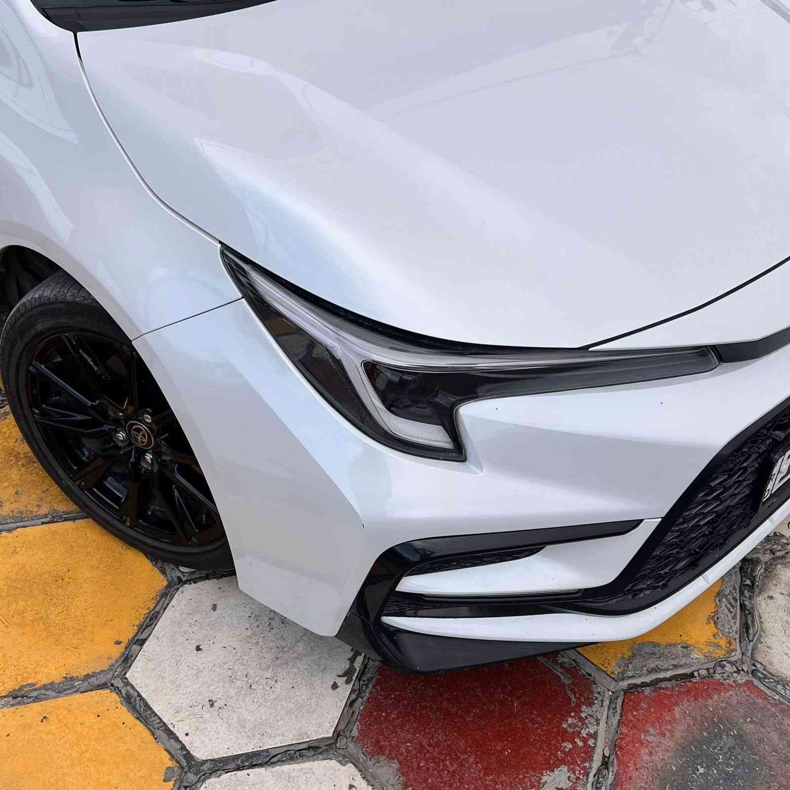 كورلا s بلاك فول مواصفات  ماشيه ٢٩٠٠٠
لاستفسار 

***********
