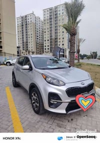 للبيع سبورتج 2020 وارد امريكي لون سلفر حادثها جاملغ الايسر جه سايق فقط...