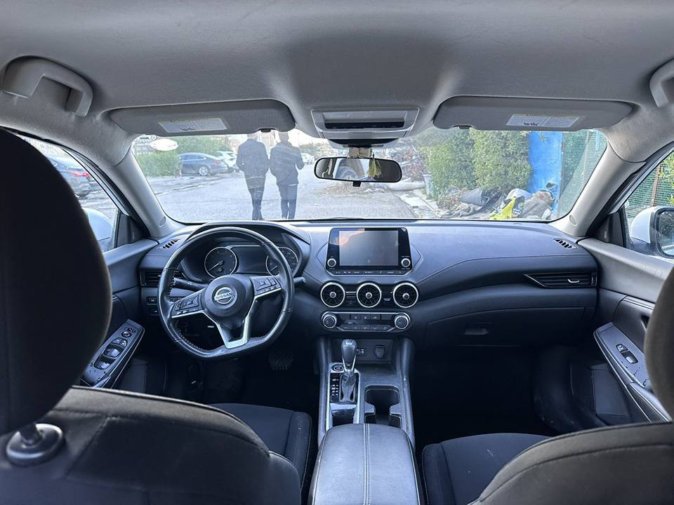 نیسان سینترا مۆدێل 2023 موسفات sv شاشە گەورە تحدیل سورعە یەک پارجەی هەیە لەگەل چێکی بپوکی تعدیلە نەرمە تەزرکی هەیە سحری 130 وەرەقە کەمێک مەچێل رەقەم تەلەفۆن *********** أربيل, العراق
