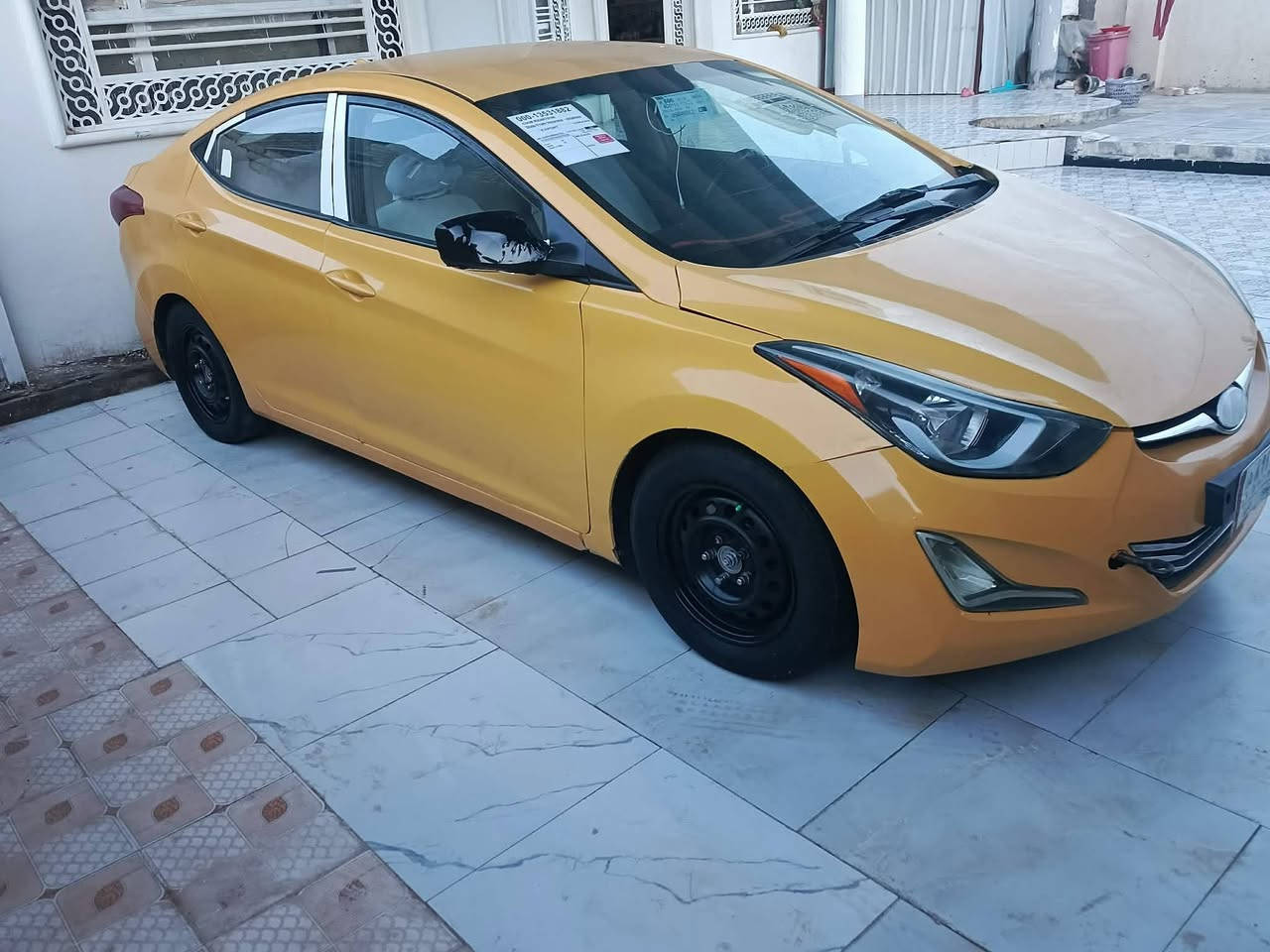 الانتره وارد امريكي موديل 16
رقم السياره بغداد قبل يومين رقمتها انكليزي 
حادث سياره نص جاملغ خلفي من يم التاير 
محرك و كير و حداديه و تبريد كله جديد 
مكان السياره الديوانية السدير 
السعر 98 
الارقام *********** /***********

