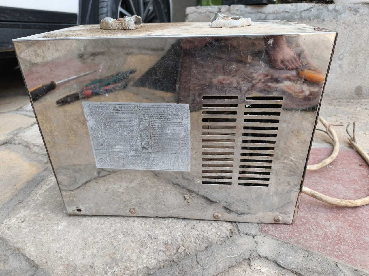 ماكنة لحام محولة رافع قدرة
شرط الشغل ***********
