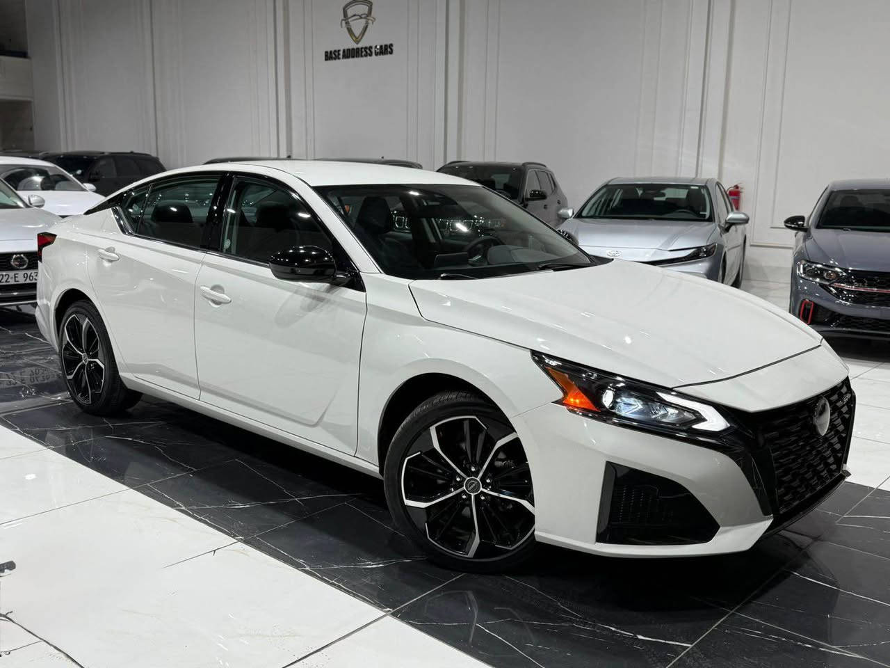 𝑵𝑰𝑺𝑺𝑨𝑵  𝑨𝑳𝑻𝑰𝑴𝑨  𝑺𝑹  𝑨𝑾𝑫2025
*  مـوديـل: 2025 SR AWD
* صـبوغ : يـةكـ چـاملاغ صبوغ پشتو پيش كةپس بـي ايرباگ
*  مـواسةفـات : لايت زينون   بريكـ بصمة . دةعامي حةصاص . راداري دةعاميو پشتو پيش ئـاوينة . تحديد سرعة . ويـل كروم . مودي سپؤرت . كوشين كارةباـي . شاشة ايپاد. 
* ماوةي رؤيشتـن : 𝑴𝒊𝒍𝒆𝒔 6,000
*  گير مةكينة هةموو شتـيكي بةشةرت  
موديل 2025
بصمه
تشغيل عن بعد
كشن جلد
كشنات كهربائي
كشن تدفئة
بريك بصمة 
رادار امامي و خلفي و جانبي
تحديد سرعة
مانع الانزلاق
تحكمات ستيرن
سيارة  جاملغ صبغ
مسافة 𝑴𝒊𝒍𝒆𝒔 6,000
رقم شاصي

1N4BL4CW6SN380366

رقم ☎️ 

*********** ||||||| ***********
  0773\577/55/77

#𝑵𝒊𝒔𝒔𝒂𝒏 #𝑨𝒍𝒕𝒊𝒎𝒂 أربيل, العراق
