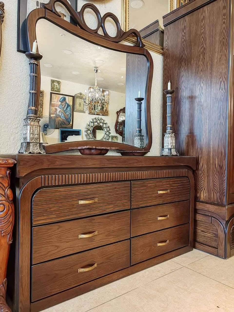 ✨ غرفة نوم ملكي – خشب جوزي طبيعي " سنديان " 
شغل يدوي بإتقان عالي 👌
تفصيل حسب الطلب وبأفضل المواصفات
📐 تنفيذ دقيق + جودة تعيش سنين
📞 للاستفسار خاص أو اتصال ***********
عصام النجار 
#الاثاث_العراقي
#غرف_نوم
#تفصيل_حسب_الطلب
#جودة
#راقي
#صناعة_عراقية
