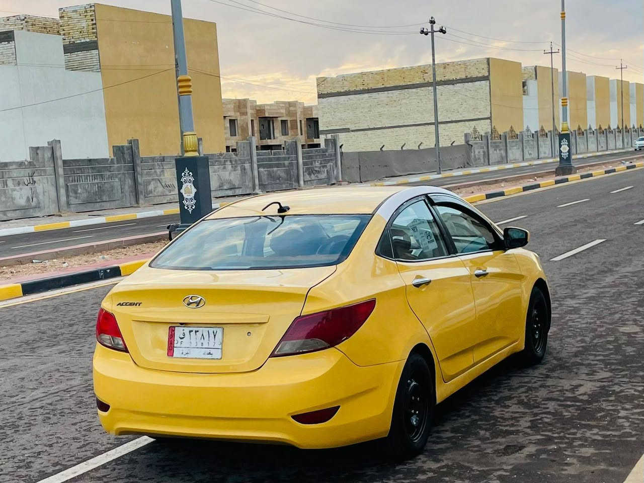 سلام عليكم البيع اكسنت موديل 2016 وارد امريكي حادث جاملغ الخلفي بدون دواخل ولباقي مكفولة كفالة عامة سيارة جديدة وجاهزة من كلشي تبريد ثلج حدادية تخم تاير كير ومكينة 1600 مكفولات هيه غرامات مصفره سيارة أحله من صور السعر 85 لاستفسار علا رقم *********** مكان سيارة كربلاء كربلاء, العراق
