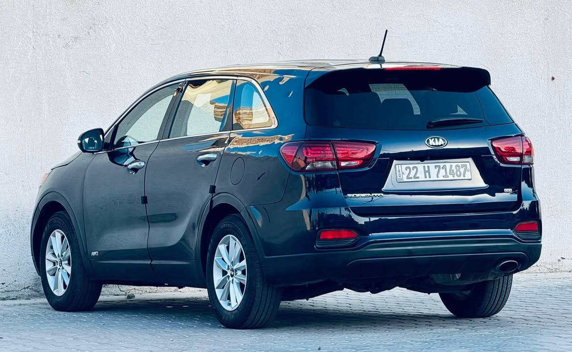 السلام عليكم
كيا سورنتو 2020 
رقم اربيل بأسم شركة وكالة او تحويل مضمون  
حادث مرفق مع الصور  

ماشية ٧٨ الف 

المواصفات 
: 7 راكب / فور ويل / لايت LED / شاشة كبيرة / كامرة دوارة / 4 انظمة قيادة / رادار جانبي / اشاير مري / تحكم ستيرن / مانع انزلاق / كروس سرعة / بلوتوث / اواكس / USB / حساس/اللون نيلي

للاتصال ***********
