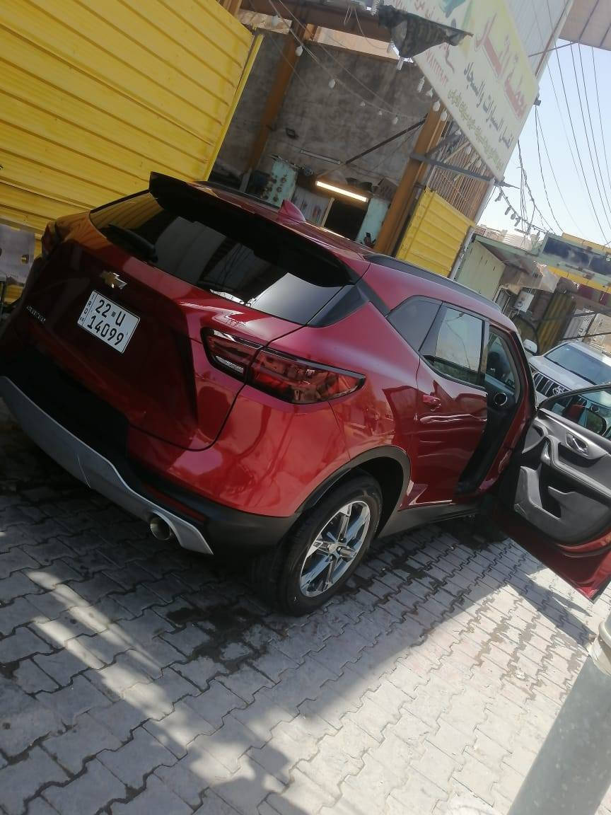 السلام عليكم
سياره للبيع
شفروليه بلايزر
موديل 2024
فئه السياره LT3    1/1
  محرك اربعه سلندر 
مشي 3000 شبه زيرو 
رقم اربيل دخول جديد
صور الحادث موضحه بالصور
الاتصال ***********
