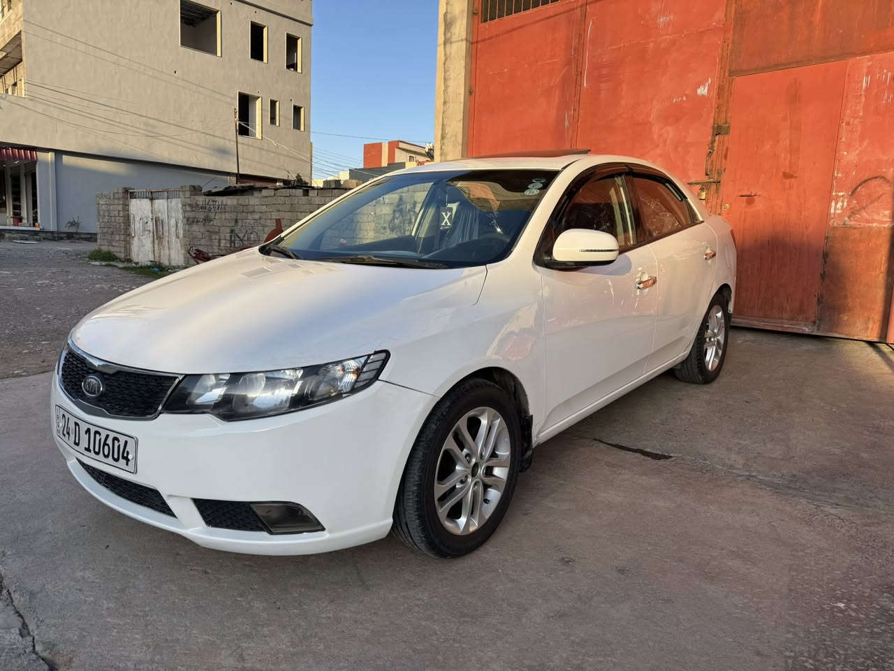 كيا سيراتو 2011 فول موصفات گير محرك بشرط رقم سنوى جديد رقم دهوك عنوان زاخو رقم الهاتف ***********. سعر 79 ورقه
