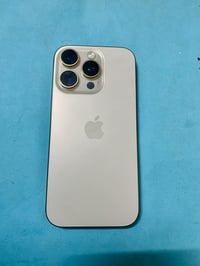 أيفون 16 برو . ذاكره 128 .البطارية 90 شريحه الإلكترونية جهاز نضيف ويا ...