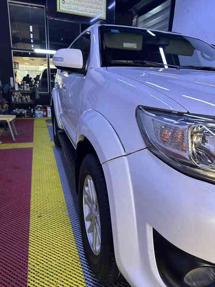 تويوتا فورشنر 2014 مكفولة محرك 4000 / v6 رقم بغداد ماشية ١٩١ الف السعر 240$
الاستفسار على الرقم ***********
